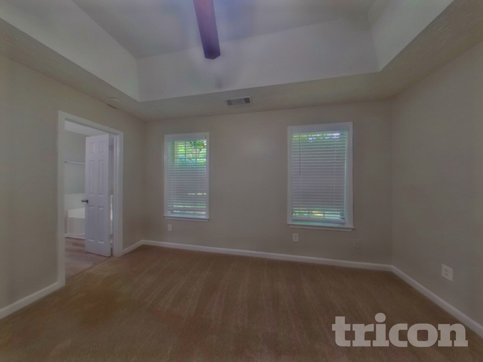 Building Photo - 170 Oak Hill Dr