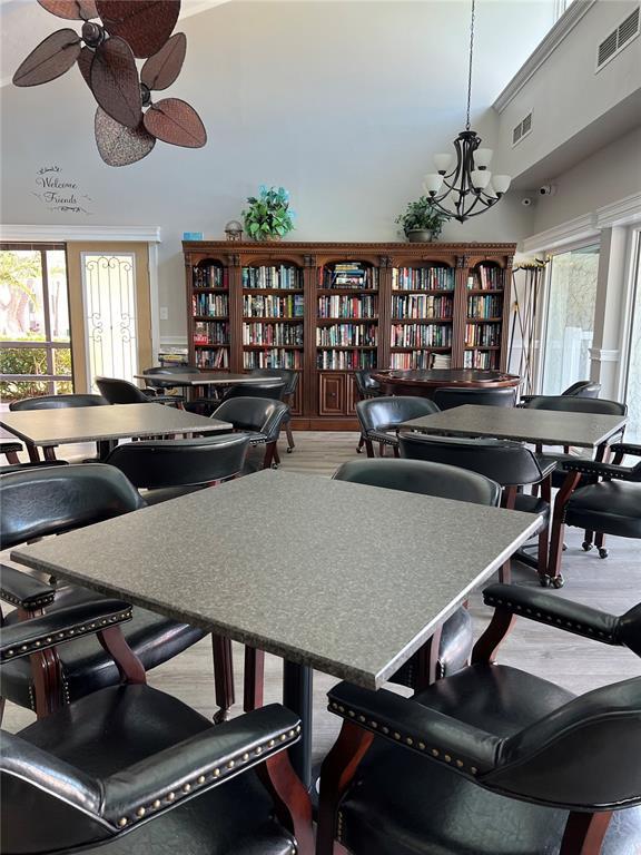 Building Photo - 3245 S Beneva Rd