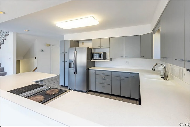 Building Photo - 7520 Spectrum Way