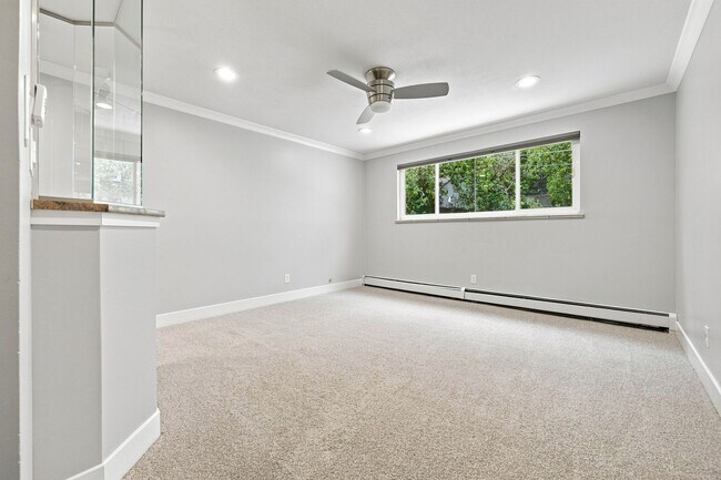 Building Photo - Charming 3-Bedroom Home in Lakewood, CO