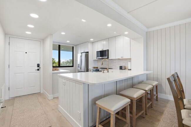 Building Photo - 4253 Bay Beach Ln