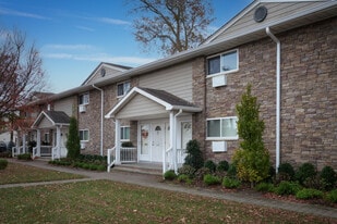 Building Photo - Fairfield Park At Babylon Village