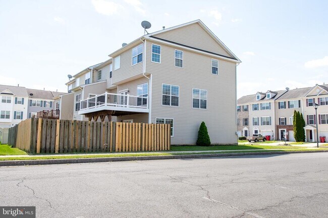 Building Photo - 81 Truth Way