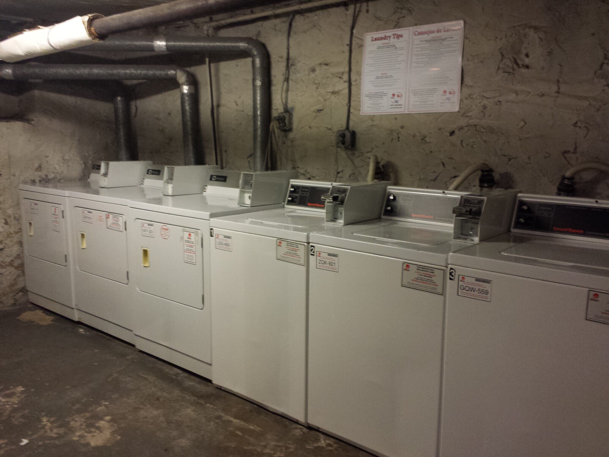 laundry room - 164 Ogden Ave