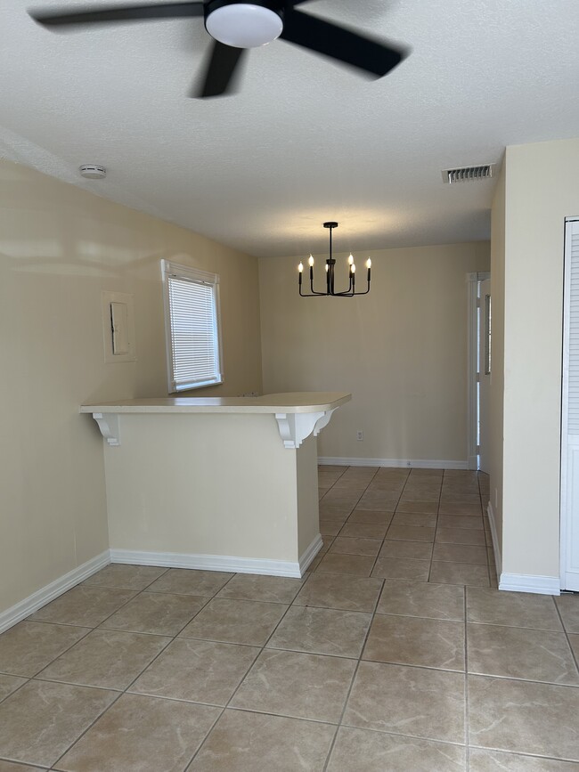 Dinning/ breakfast nook - 6793 4th St