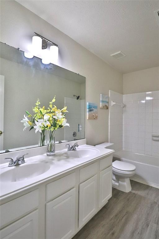 Building Photo - 8316 Diamond Way Ct