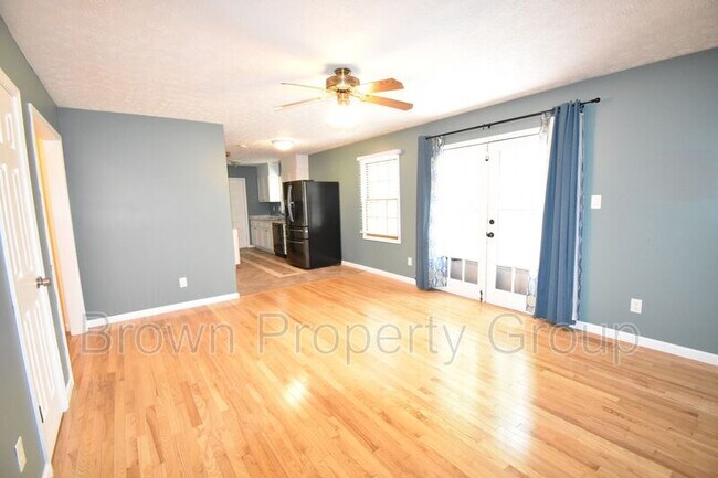 Building Photo - 333 McFadyen Dr