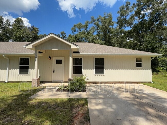 Building Photo - 5098 Bruner St