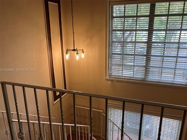 Building Photo - 8500 SW 109th Ave