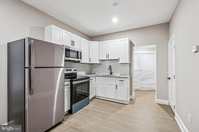 Building Photo - 5614 Haverford Ave