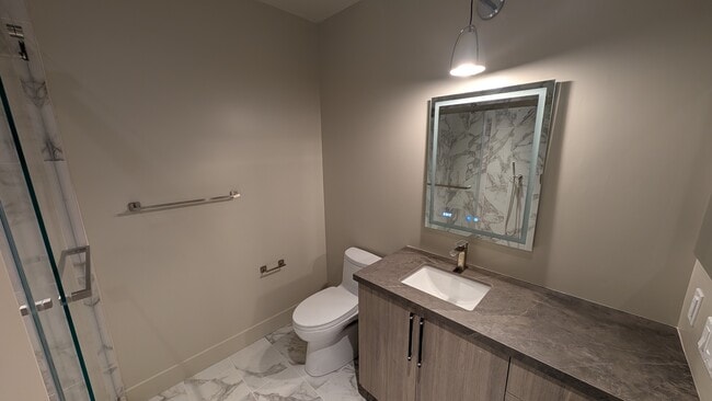 Building Photo - Rhine House Lofts