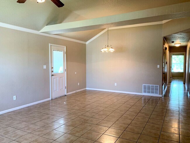 Building Photo - 1302 Powder River Dr