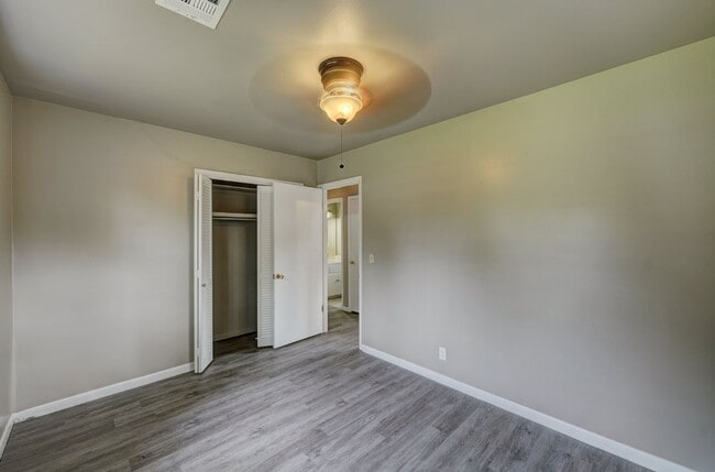 Building Photo - Updated 3-Bedroom Home with Spacious Backy...