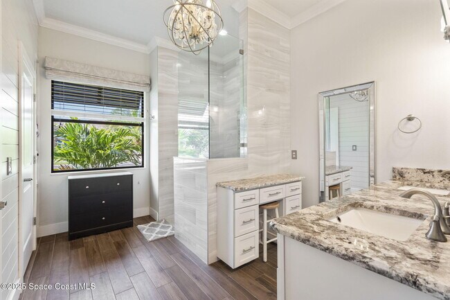 Building Photo - 4650 Chardonnay Dr