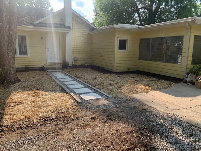 Building Photo - 5004 Macon Hwy