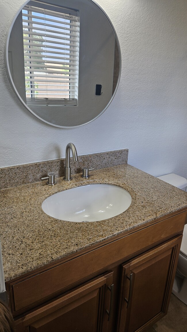 Building Photo - 8507 E Mariposa Dr