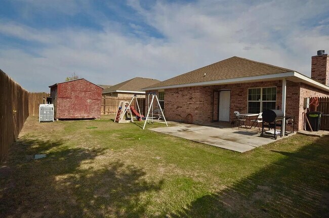 Building Photo - 6624 36th St