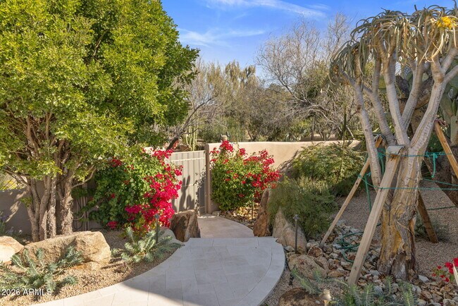 Building Photo - 34068 N 79th Way