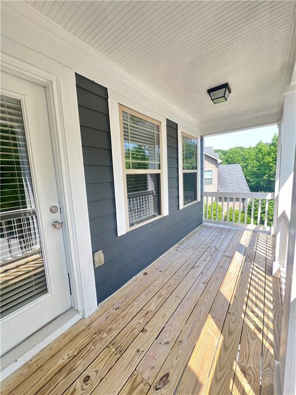 Building Photo - 7040 Silk Tree Pointe