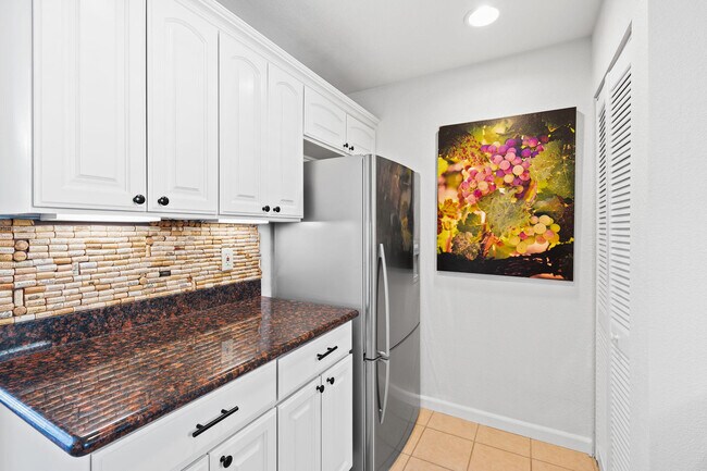 Building Photo - 218 Foss Creek Cir