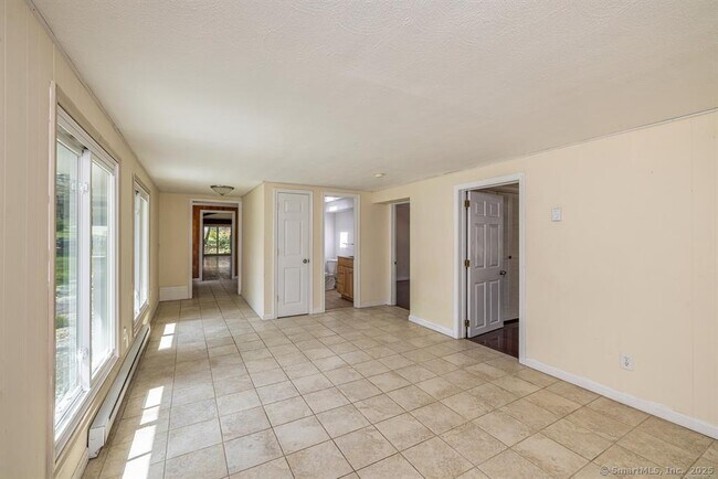 Building Photo - 141 Gurleyville Rd