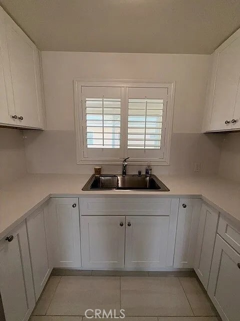 Building Photo - 318 W Avenida Palizada