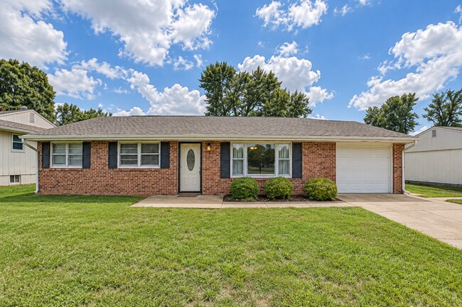 Building Photo - 2621 Kimball Ave