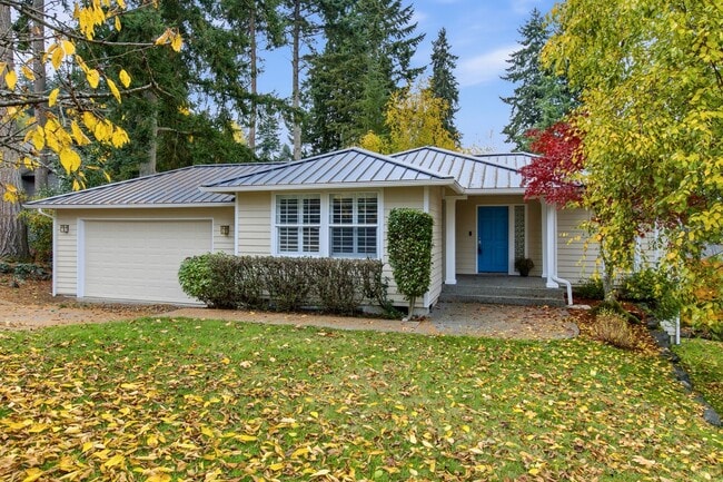 Primary Photo - Charming Home in the Heart of Gig Harbor