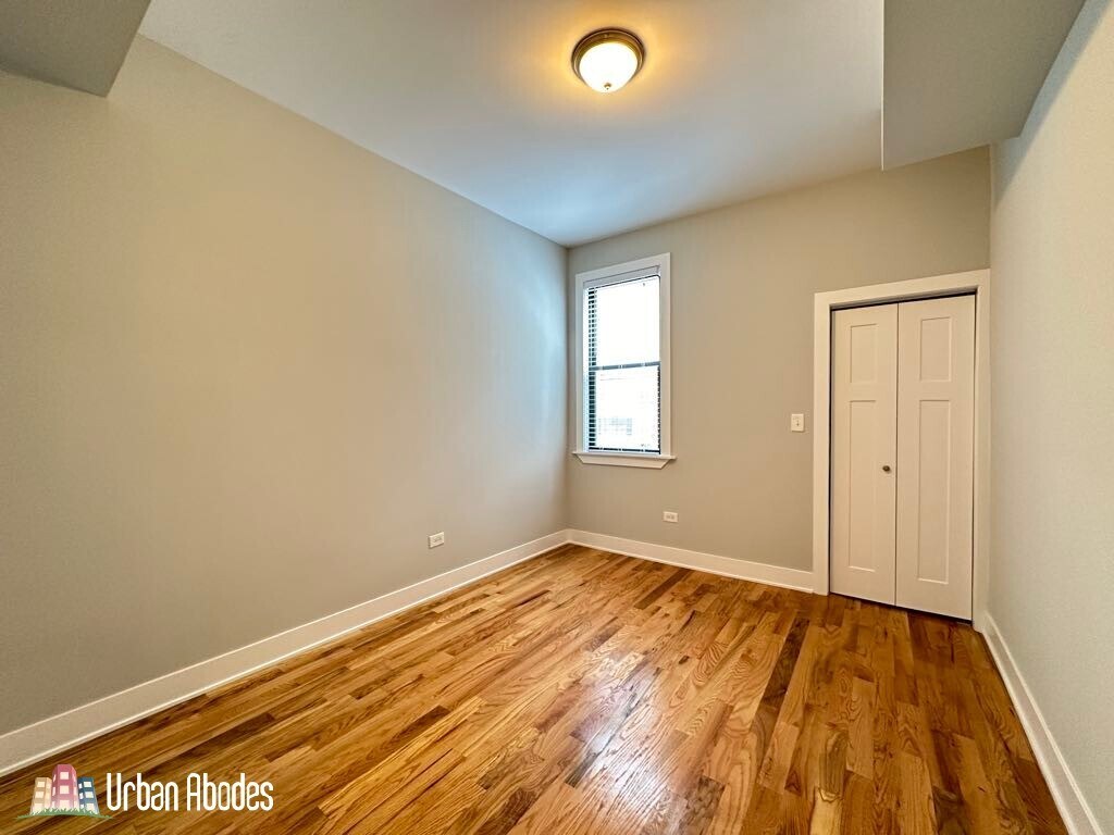 Building Photo - 345 Park Ave