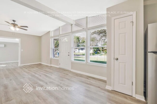 Building Photo - 7444 Sandhurst Rd S