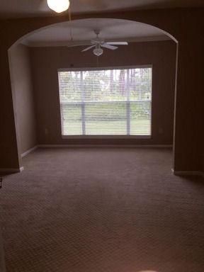 Building Photo - 11802 Meadow Branch Dr