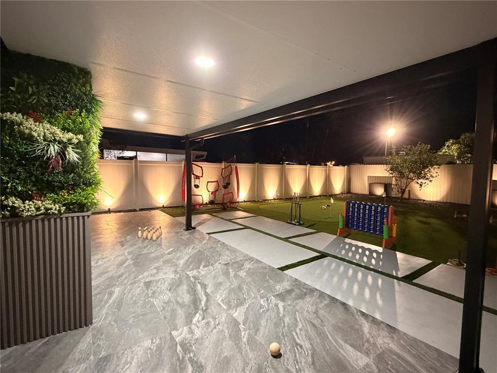 Building Photo - 2340 SW 42nd Way