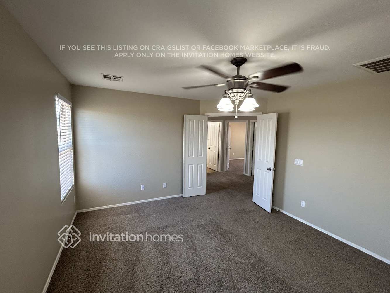 Building Photo - 6707 W Desert Ln