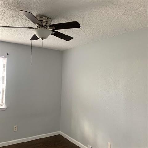 Building Photo - 3931 N Garland Ave