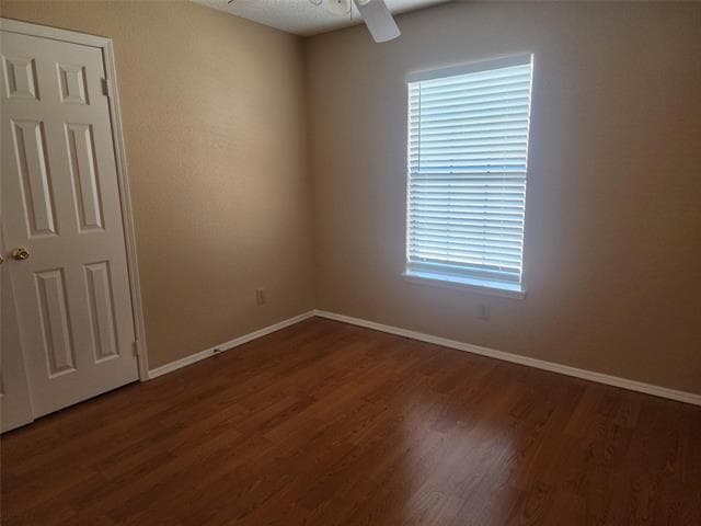 Building Photo - 7102 Lo Chalmers Ln