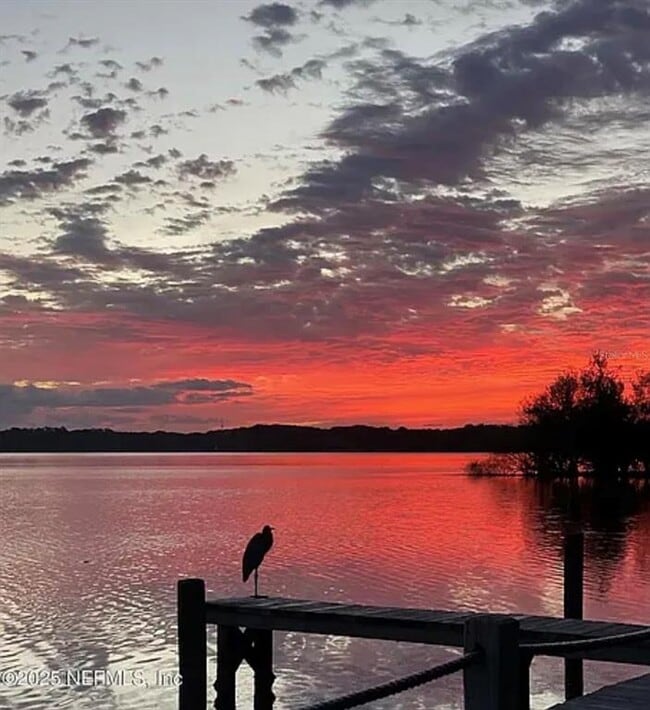 Building Photo - 1162 Carmel Cir