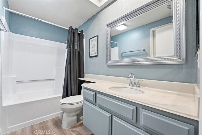 Building Photo - 24486 Howes Dr