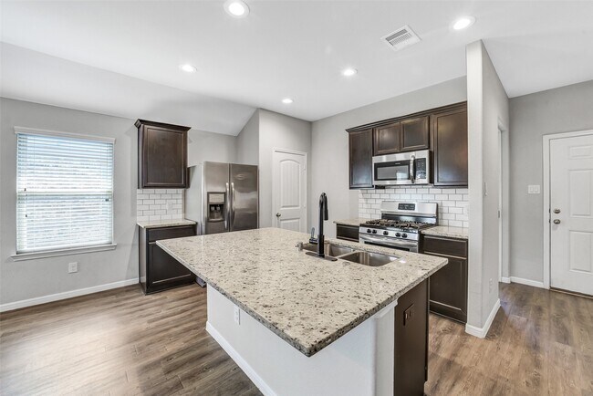 Building Photo - 3434 McDonough Way