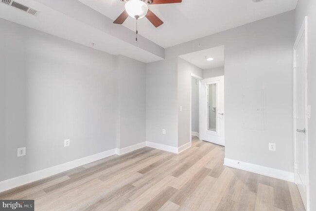 Building Photo - 3600 S Glebe Rd