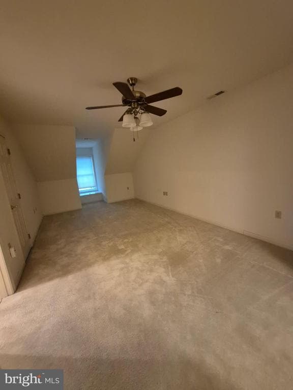 Building Photo - 1023 E Schumaker Manor Dr