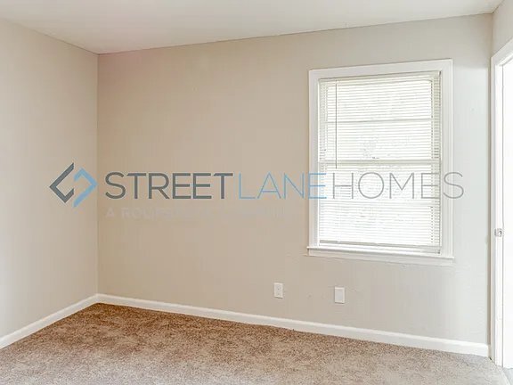 Building Photo - 2620 Providence Ct