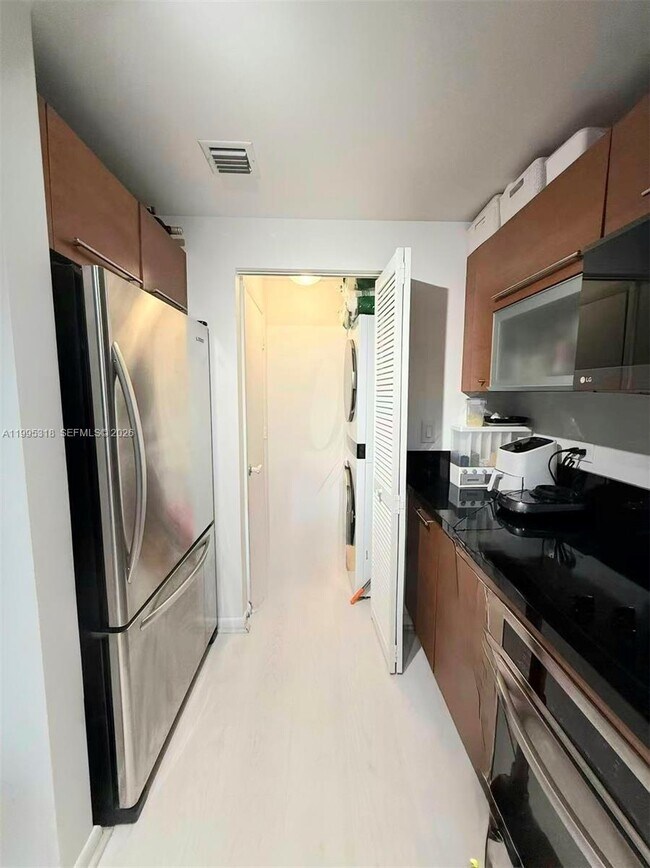 Building Photo - 244 Biscayne Blvd