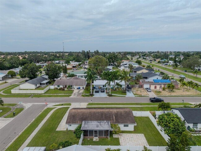 Building Photo - 504 Red Mangrove Ln