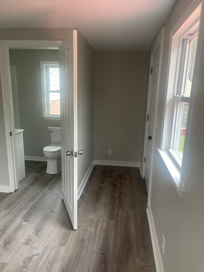Building Photo - 4803 Paulson Dr