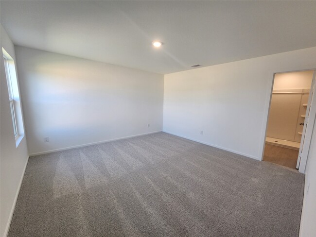 Building Photo - 10422 Cloud Nine Ct