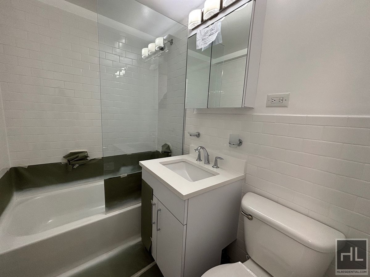 Building Photo - BEEKMAN PLACE