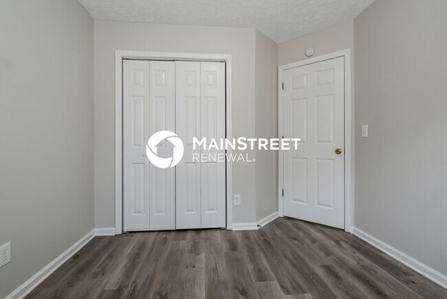 Building Photo - 3 Bedroom Pet-Friendly Home in FLOWERY BRA...