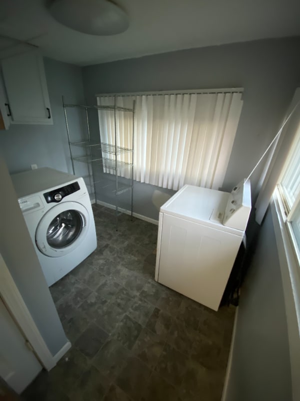 Building Photo - 4127 Baldwin Ave