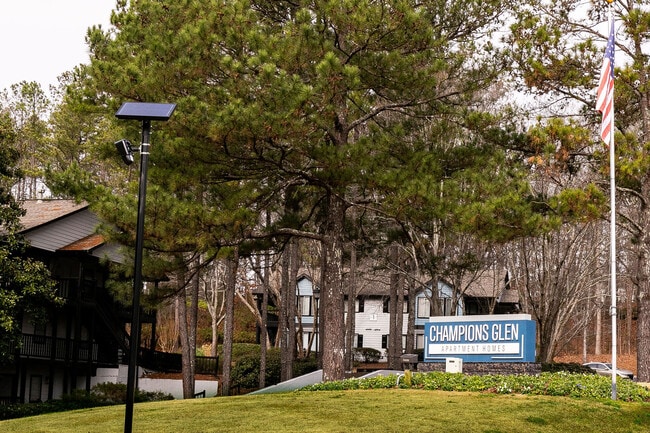 Champions Glen apartments — community photo - Champions Glen