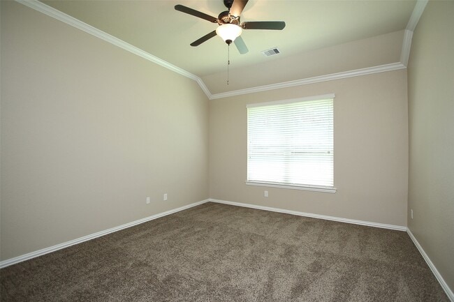 Building Photo - 162 Hearthshire Cir